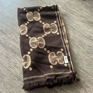 Gucci GG WOOL JACQUARD SCARF